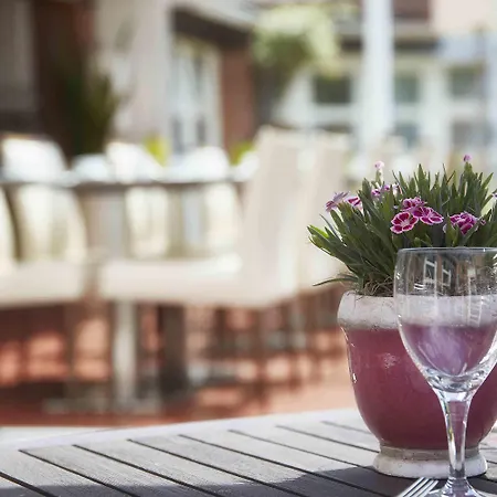 Hotel Ghotel & Living 3*